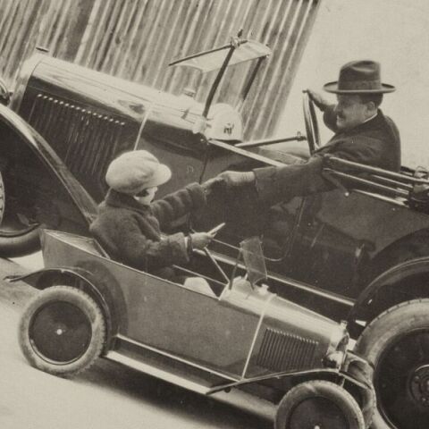 Γιατί τα αυτοκίνητα έχουν ακριβύνει τόσο;