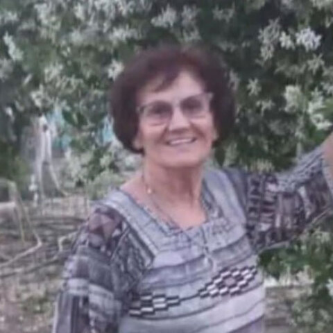 Πάτρα: «Το παιδί τη ζητάει κάθε μέρα» - Συγκίνηση στην κηδεία της 86χρονης που έγινε ασπίδα για να σωθεί η 7χρονη