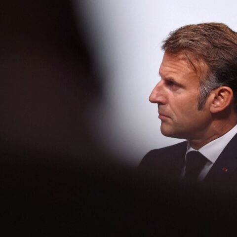 Μακρόν