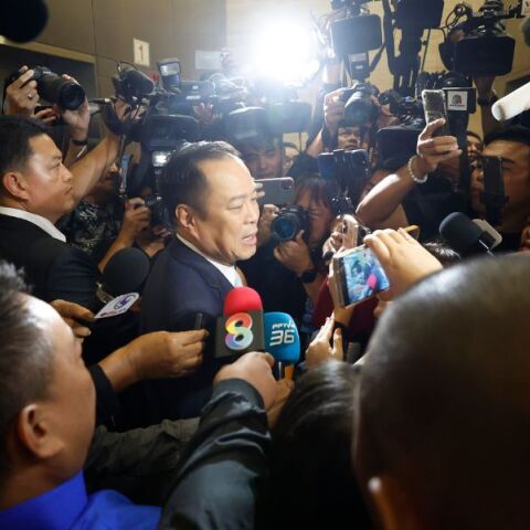 Ταϊλάνδη: Ο μεγιστάνας Ανουτίν Τσανβιρακούλ, γνωστός για τη νομιμοποίηση της κάνναβης, εξασφαλίζει στήριξη για την πρωθυπουργία