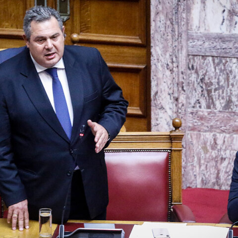 Γιατί, ρε Πάνο, χαλάς το rebranding του Αλέκση;