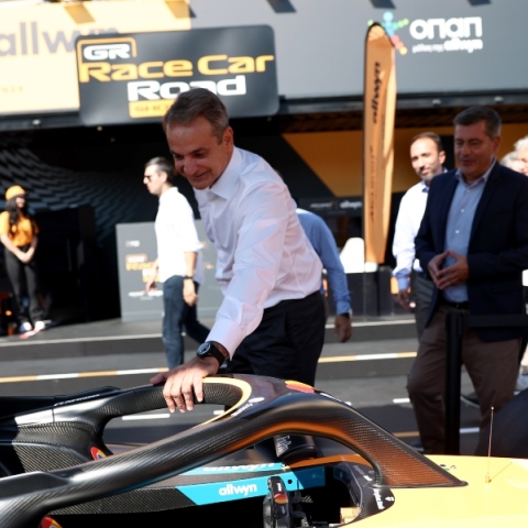 Περιοδεία Μητσοτάκη στα περίπτερα της ΔΕΘ - Τι είπε για το σχέδιο ανάπλασης