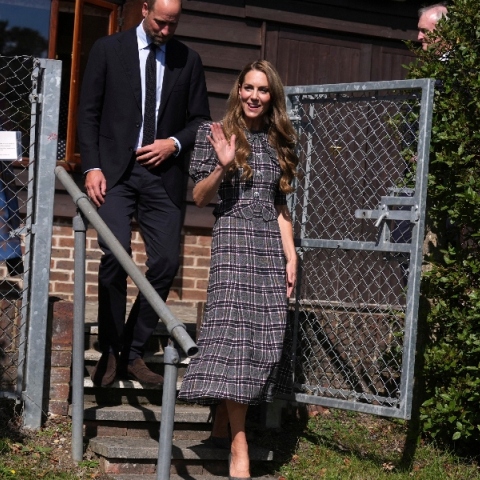 Η ξαφνική επίσκεψη της Κέιτ Μίντλετον και του πρίγκιπα Ουίλιαμ σε Ινστιτούτο Γυναικών