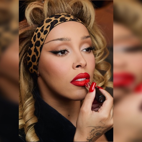 doja_cat_x_mac_vmas_4