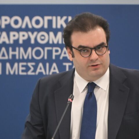 απαλλαγές από τους πατριωτικούς φόρους του Τσίπρα