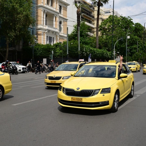 Ταξί στη Βασιλίσσης Σοφίας