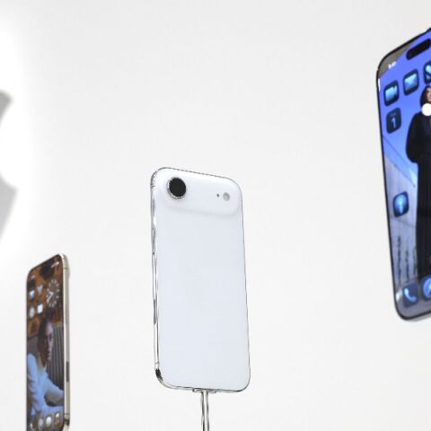 Πόσο θα κοστίσει το νέο iPhone 17 στην Ελλάδα και πότε ξεκινούν οι προπαραγγελίες 