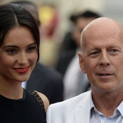 Μπρους Γουίλις: «Ο εγκέφαλος τον εγκαταλείπει και η γλώσσα του κουράζεται», λέει η σύζυγός του