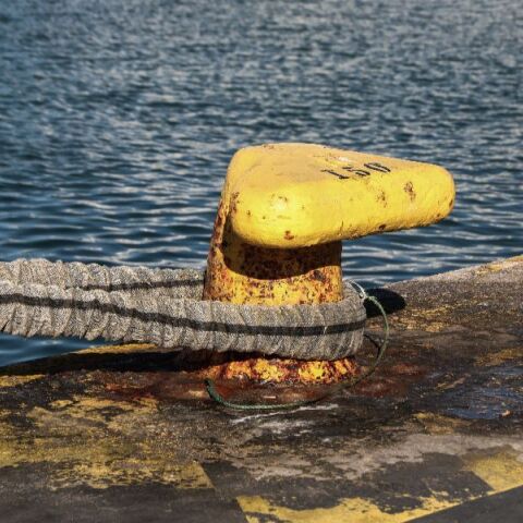 Μηχανική βλάβη σε πλοίο από Πειραιά προς Αίγινα - Ταλαιπωρία για τους επιβάτες 