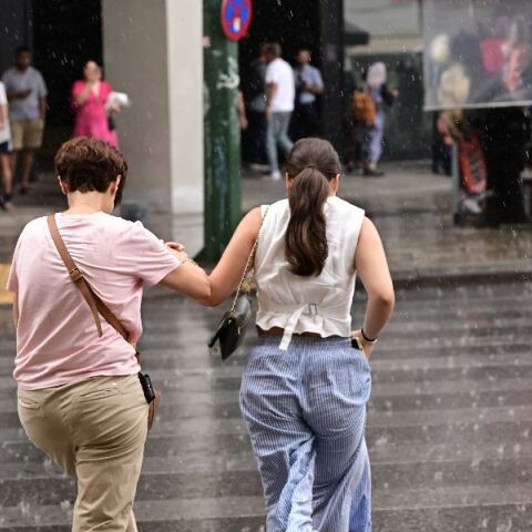 Καιρός: Πότε έρχονται τα πρωτοβρόχια και οι πιο χαμηλές θερμοκρασίες - Η πρόγνωση Μαρουσάκη