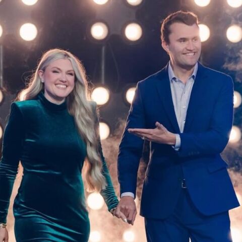 Τσάρλι Κερκ: Ο 31χρονος ακτιβιστής που δολοφονήθηκε άφησε πίσω του τη σύζυγό του, Έρικα, και δύο ανήλικα παιδιά - Το χρονικό της ζωής και της σχέσης τους.