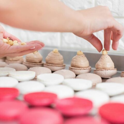 Ποιοι γιορτάζουν σήμερα 14 Σεπτεμβρίου 2025; Το εορτολόγιο της Athens Voice σου τους θυμίζει. Μην ξεχάσεις να τους δώσεις τις καλύτερες ευχές σου!