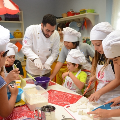 Kids Cooking Club στη Γλυφάδα 