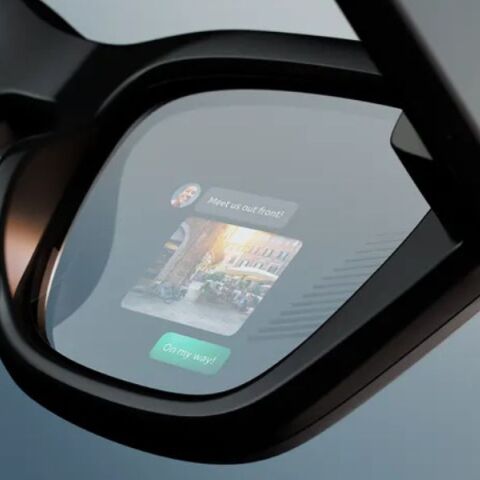 Νέα «έξυπνα» γυαλιά της Meta με τεχνητή νοημοσύνη: Η εταιρία ποντάρει στο ότι θα γίνουν απαραίτητο αξεσουάρ για τους χρήστες παγκοσμίως.