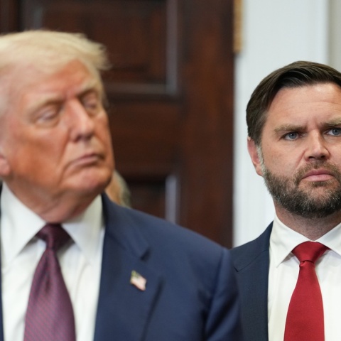 Ντόναλντ Τραμπ και Τζέι Ντι Βανς