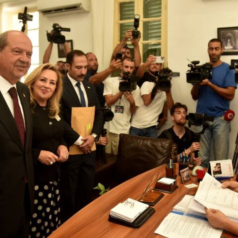 Εκλογές στα Κατεχόμενα: Από τις «τηλεφωνικές γραμμές» στο χαμόγελο της ουδετερότητας