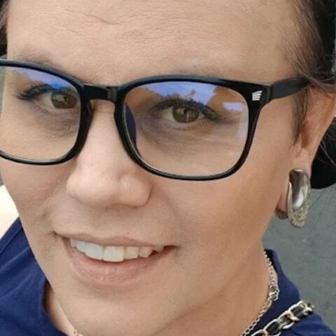 Βίαιη επίθεση σε τρανς γυναίκα στο Σιάτλ - Συνελήφθησαν τέσσερις ύποπτοι, η Νίκι Άρμστρονγκ δηλώνει πως δεν νιώθει ασφαλής στις ΗΠΑ.