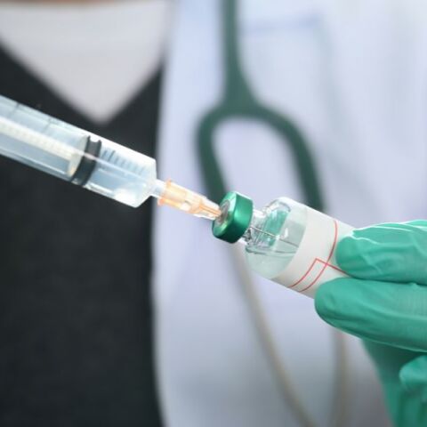 Η φθηνή ένεση Lenacapavir για πρόληψη HIV θα διατίθεται σε φτωχότερες χώρες από το 2027, προσφέροντας σημαντική ευκαιρία να σταματήσει η πανδημία.