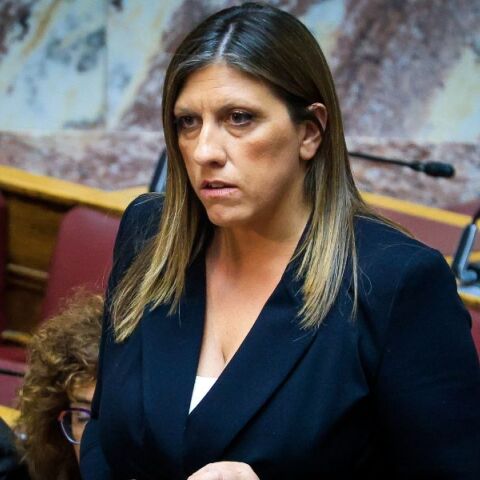 H Ζωή Κωνσταντοπούλου