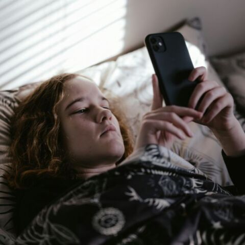 Τα εργαλεία του Instagram για την προστασία των εφήβων από επιβλαβές περιεχόμενο δεν λειτουργούν σύμφωνα με έρευνα, με την Meta να αμφισβητεί τα ευρήματα.