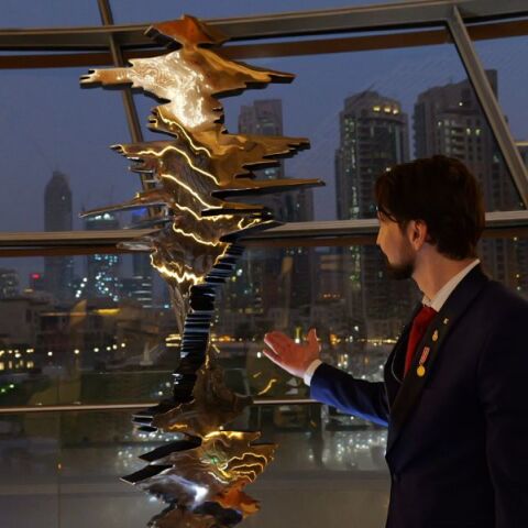 Νίκος Φλώρος στο Ντουμπάι: Το πρώτο γλυπτό από τη φωνή της Μαρίας Κάλλας αποκαλύφθηκε - Πρεμιέρα για την παγκόσμια καινοτομία