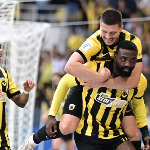 ΑΕΚ-Βόλος 1-0: Νίκη δια χειρός Πιερό