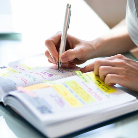 Μελέτη: Η ενεργητικότητα, η οργάνωση και η υπευθυνότητα συνδέονται με μεγαλύτερη μακροζωία, ενώ άγχος και κυκλοθυμία με μικρότερο προσδόκιμο ζωής.