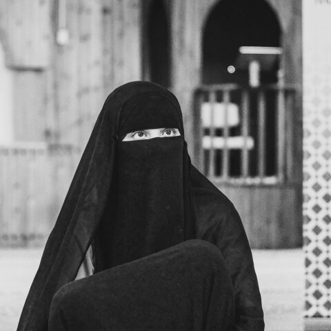 Οι γυναίκες στο Αφγανιστάν έχασαν την τελευταία τους ευκαιρία για να σπουδάσουν - Oι Ταλιμπάν διέκοψαν τη σύνδεση στο διαδίκτυο