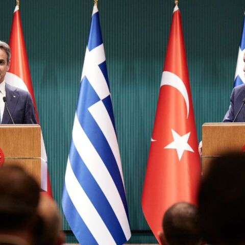 Blame game: Η μάχη των εντυπώσεων πίσω από την ακύρωση του ραντεβού Μητσοτάκη–Ερντογάν