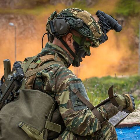 Ένοπλες δυνάμεις: Έντονες αντιδράσεις για τη δημιουργία Σώματος Υπαξιωματικών 