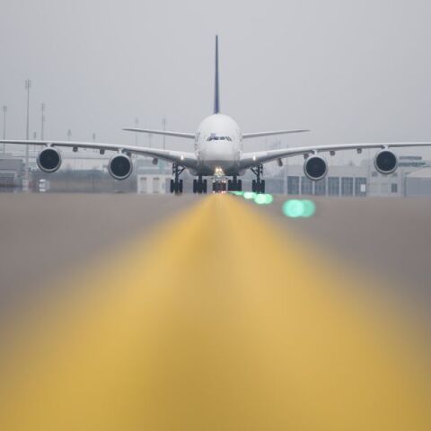 Γερμανία: Θεάσεις drones στο αεροδρόμιο του Μονάχου διέκοψαν τις πτήσεις, επηρεάζοντας 3.000 επιβάτες - Νέο περιστατικό μετά τη Δανία - Φόβοι για ρωσική εμπλοκή