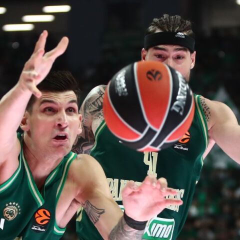 Ο Παναθηναϊκός γνώρισε την πρώτη του ήττα στην Euroleague (96-103) από την Μπαρτσελόνα - Η αδυναμία στην άμυνα και η αστοχία στα τρίποντα έκριναν το ματς