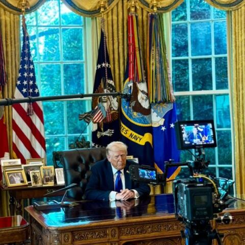 Ντόναλντ Τραμπ: Η Χαμάς είναι «έτοιμη για διαρκή ειρήνη» - Ο πρόεδρος των ΗΠΑ καλεί το Ισραήλ να σταματήσει τους βομβαρδισμούς στη Γάζα