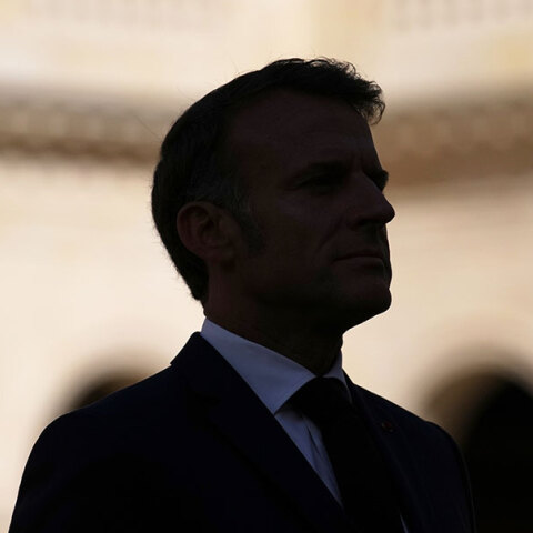 Γαλλία: Από την ελπιδοφόρο ανανέωση στην πολιτική αυτοχειρία