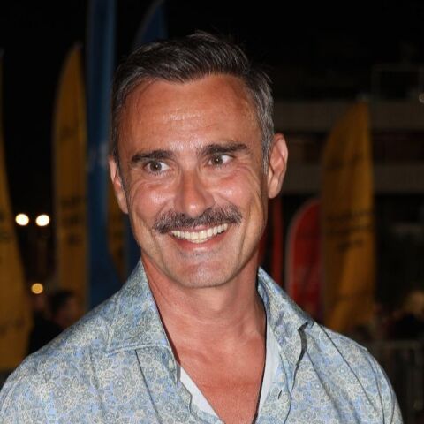 Ο Καπουτζίδης εξήγησε τι συνέβη μετά την κηδεία του Μιχελή και πώς τραβήχτηκε η viral φωτογραφία που προκάλεσε σχόλια