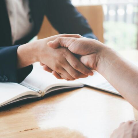 Θετικό ρεκόρ στην απασχόληση: 317.301 νέες θέσεις εργασίας δημιουργήθηκαν τον Ιανουάριο-Αύγουστο 2025 - Είναι η καλύτερη επίδοση 8μηνου από το 2001.