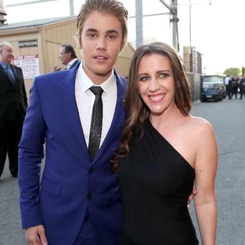 Ο Τζάστιν Μπίμπερ και η μητέρα του, Πάτι, το μακρινό 2015