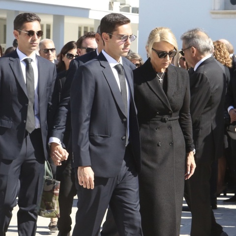 Θρήνος στο τελευταίο αντίο στη Μαρίσσα Λαιμού στο Α' Νεκροταφείο 