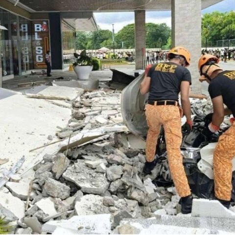 Σεισμός στις Φιλιππίνες: Ήρθη ο συναγερμός για τσουνάμι