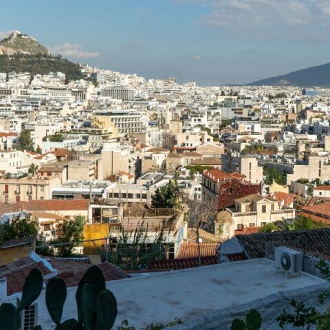 ΚΤΕΟ για τα αυτοκίνητα αλλά όχι για τα σπίτια μας;