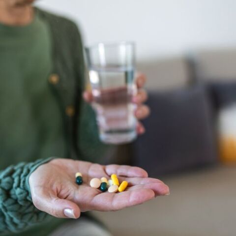 Ο ΠΟΥ προειδοποιεί για ραγδαία αύξηση των ανθεκτικών στα αντιβιοτικά λοιμώξεων παγκοσμίως - Εκατομμύρια ζωές κινδυνεύουν έως το 2050.