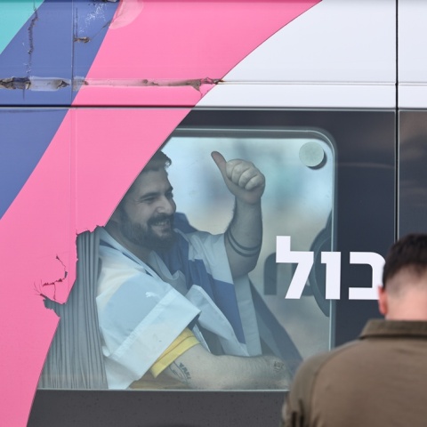 Όμηρος μέσα σε βανάκι 