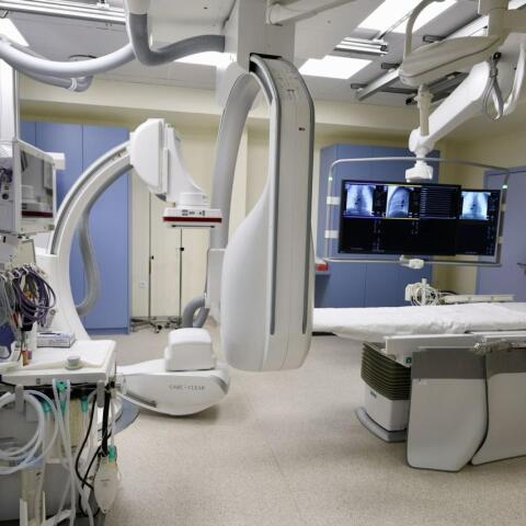 deb182b6-3bb4-47d1-a265-d014041f6dc5__1_