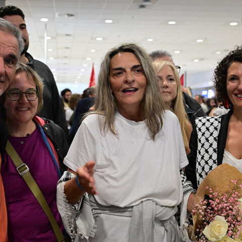 Και τώρα πορείες στη ρωσική πρεσβεία, σύντροφοι