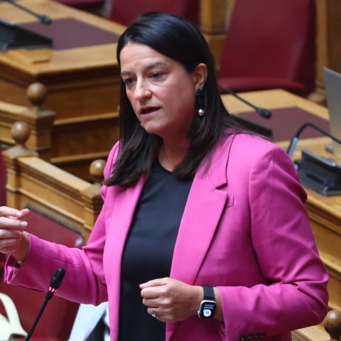 Η υπουργός Εργασίας, Νίκη Κεραμέως