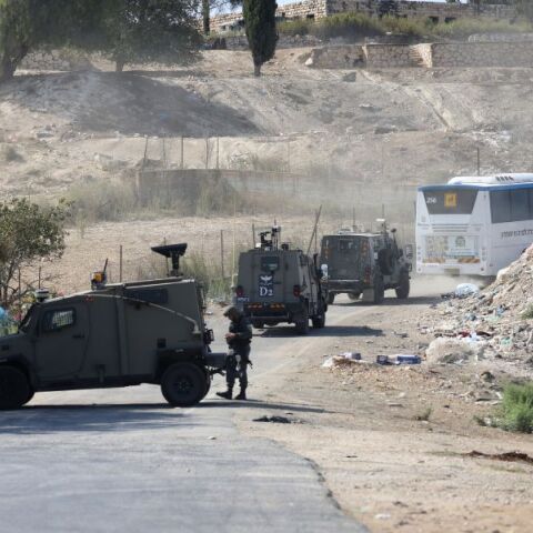 Ο Ισραηλινός στρατός εξαπολύει επίθεση στη Γάζα, αναφέρουν τα ισραηλινά ΜΜΕ - Συνεχίζεται η ένταση με τη Χαμάς για την εκεχειρία 