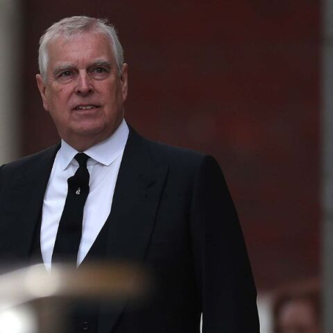 Αποκαλύψεις φέρνουν ξανά στο προσκήνιο τον πρίγκιπα Άντριου - Ζητείται από τον βασιλιά Κάρολο να του αφαιρέσει τον τίτλο μετά τις νέες κατηγορίες 