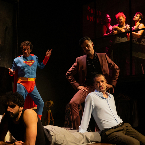 «Ξανθιά Φράουλα» στο Μικρό Θέατρο Μονής Λαζαριστών