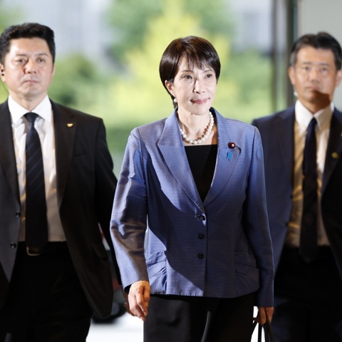 Σανάε Τακαΐτσι: Θαυμάστρια της Θάτσερ, πρώην ντράμερ και παρουσιάστρια 