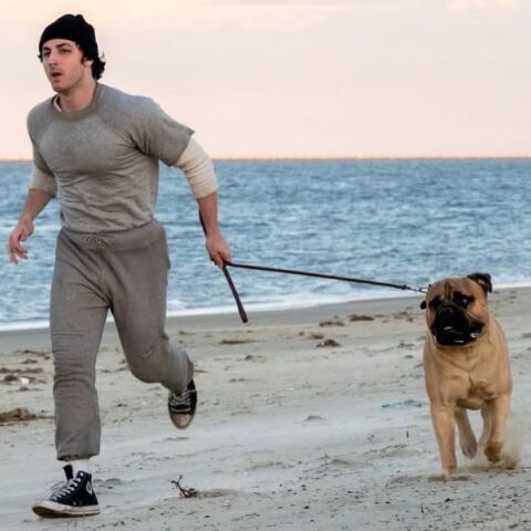 Η Amazon MGM παρουσίασε τον Άντονι Ιπολίτο ως νεαρό Σιλβέστερ Σταλόνε στο «I Play Rocky», για τη γέννηση της θρυλικής ταινίας «Rocky».